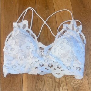 Mi Ami Elegant White Lace Bralette - Size M